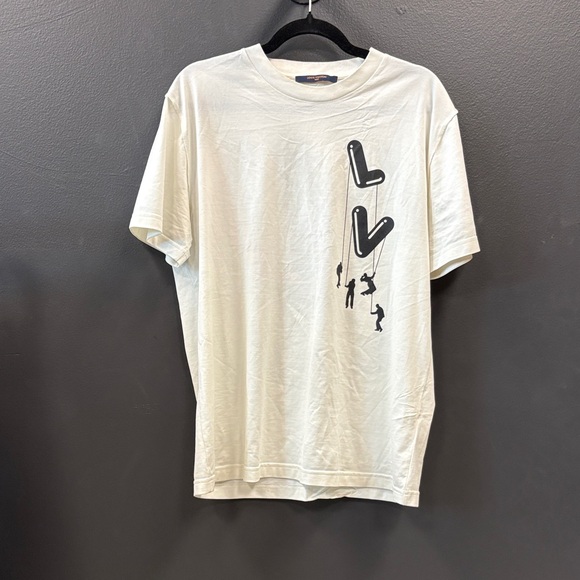 Louis Vuitton Men's Cream Graphic T-Shirt - Picture 1 of 3
